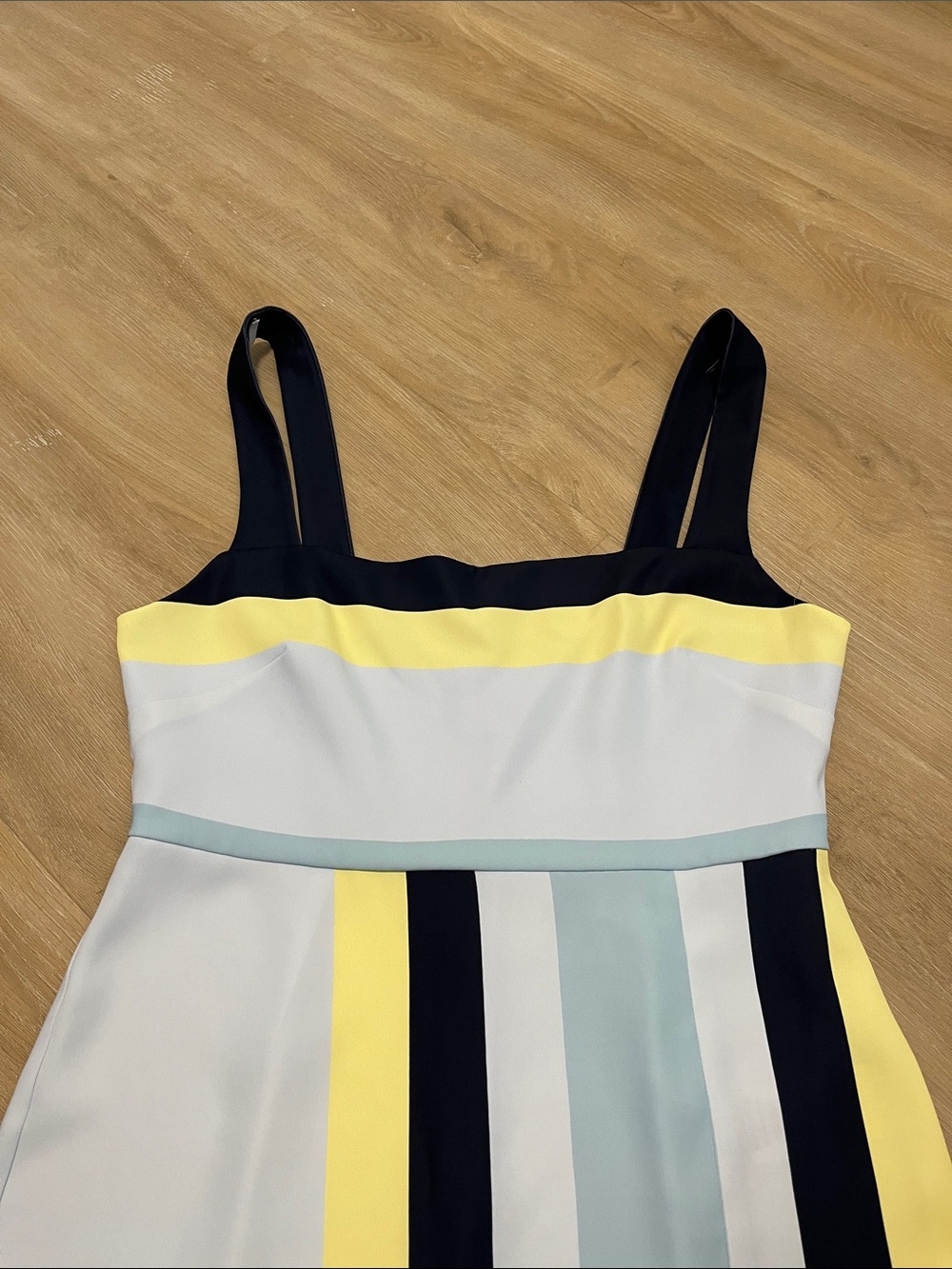 Babaton Midi Dress Color Block Size 4 - Picture 3 of 11